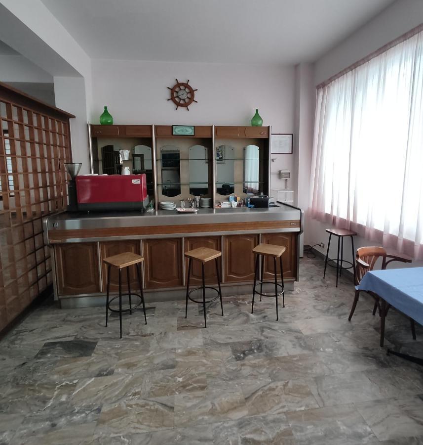Hotel Il Dollaro Villa San Giovanni Ngoại thất bức ảnh